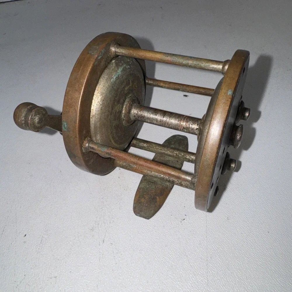 Early/Rare/Little #3 Brass 1880'S Ball Handle Reel! See Pics‎ Tested Working